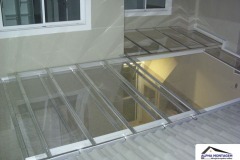 Cobertura-de-Policarbonato-Compacto-Cristal-Retratil