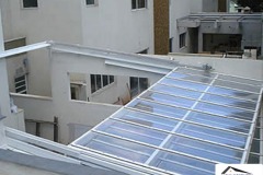 Cobertura-de-Policarbonato-Compacto-Retratil